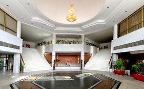 Hotel Raj Hans, Faridabad